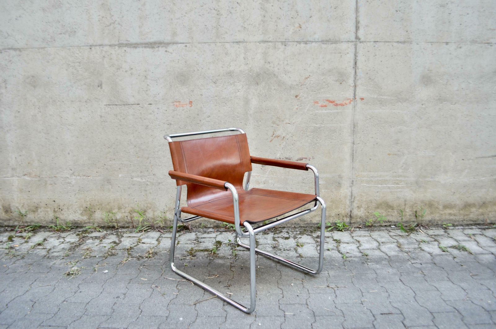 Vintage Italy Ox Red Cognac Saddle Leather Lounge Chair 1 Of 2 photo vintage