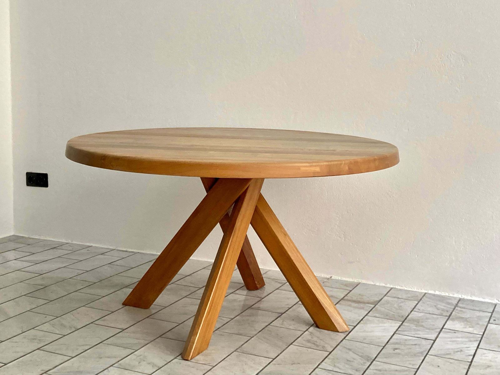 Vintage Early Pierre Chapo Model T 21 B Round Dining Table, Circa 1985 photo 26445.0