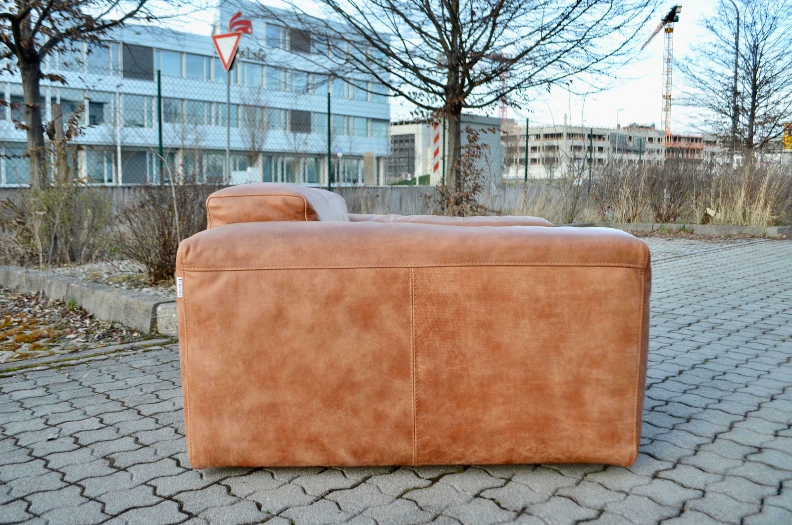 photo for sale Frigerio Salotti Modell Cooper Loveseat Armchair Leather Chair Cognac Set Of 2