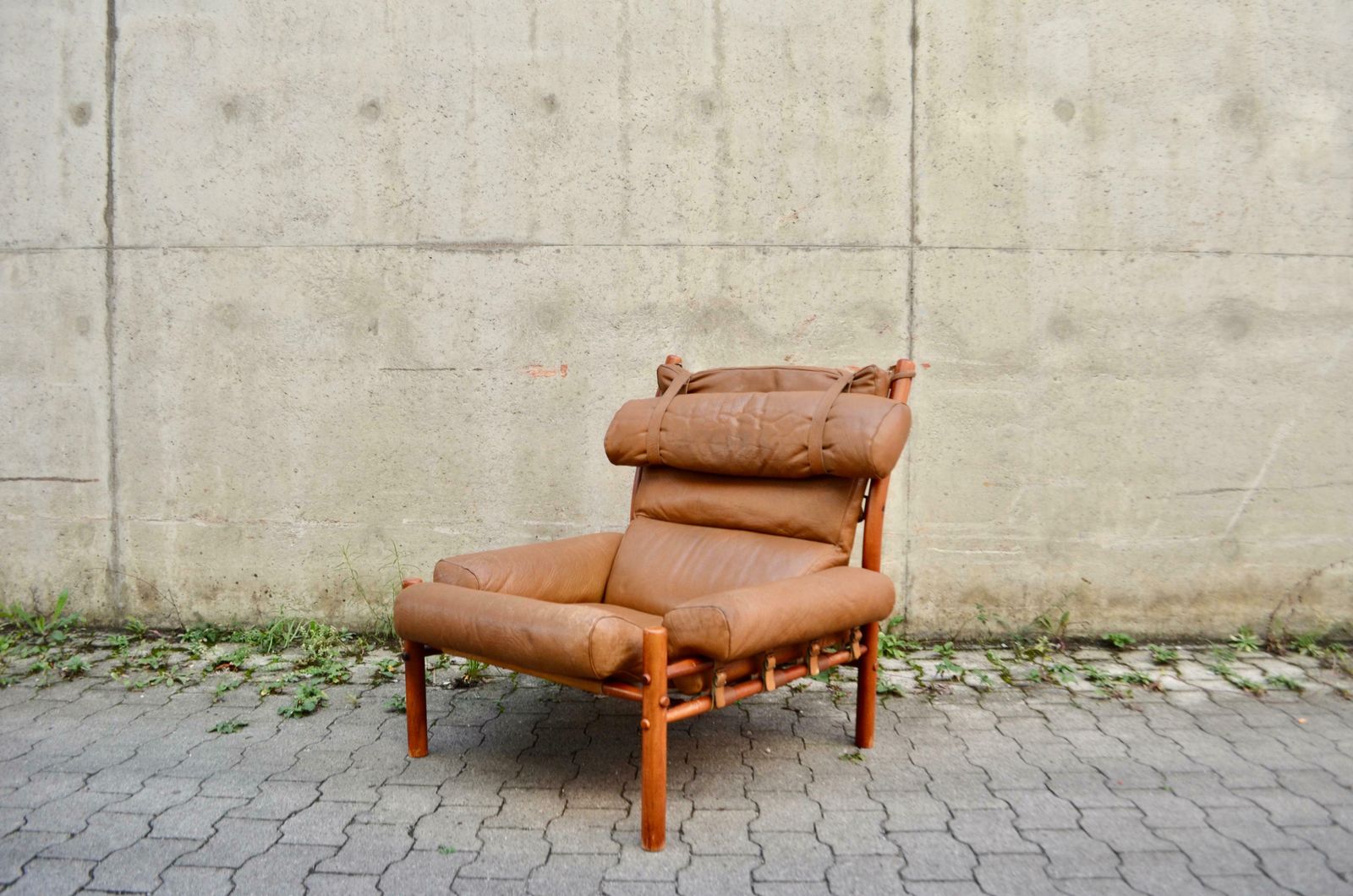 Arne Norell Model Inca Caramel Leather Lounge Chair photo furniture