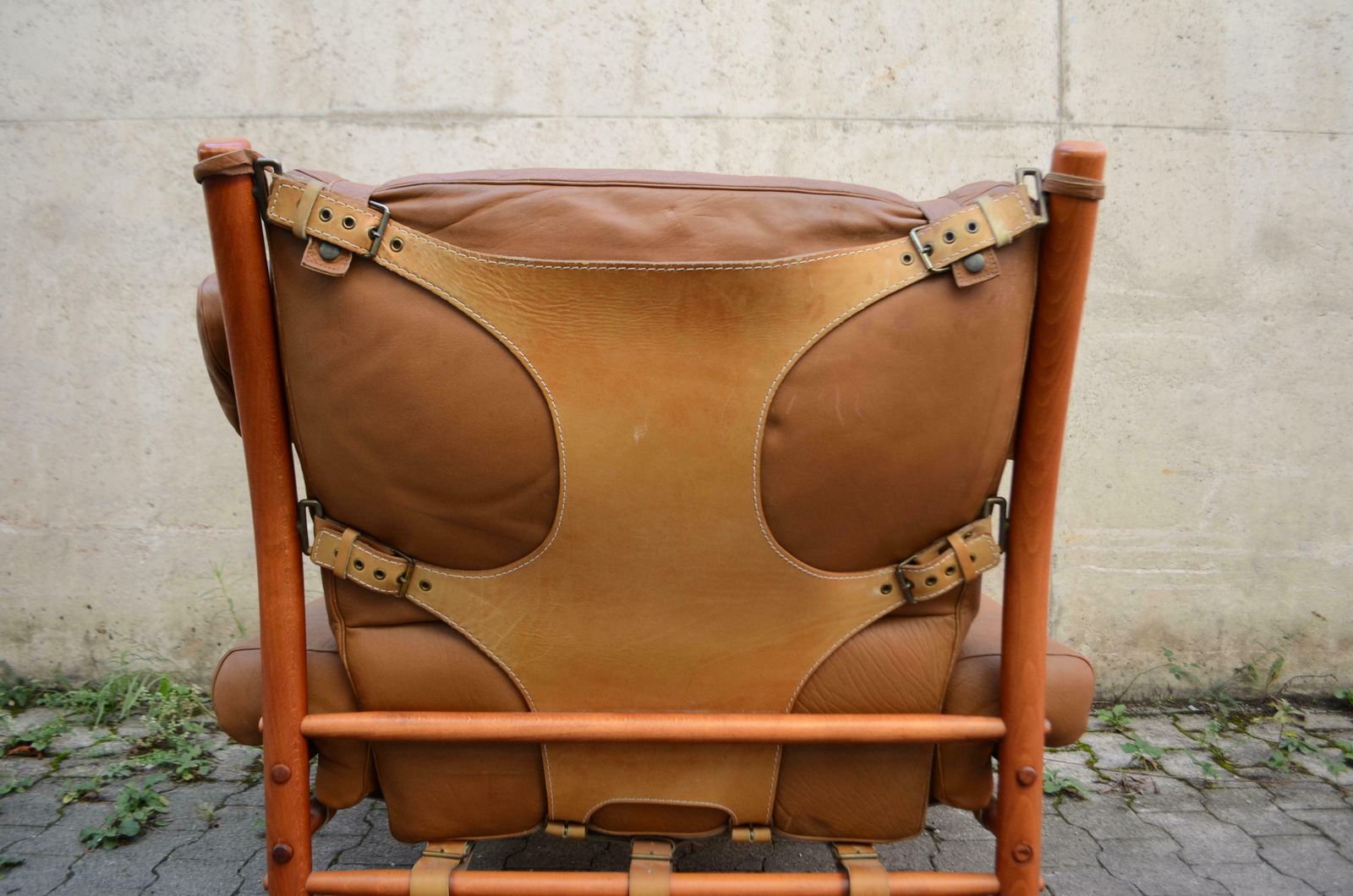 photo buy Arne Norell Model Inca Caramel Leather Lounge Chair