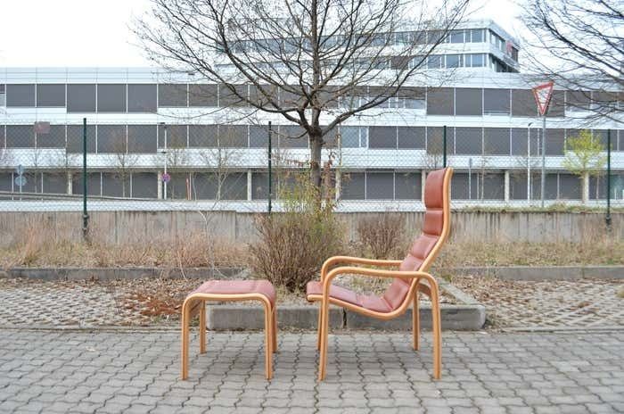 Yngve Ekström Modell Melano Swedese Ox Red Leather Highback Lounge Chair Beech photo Furniture