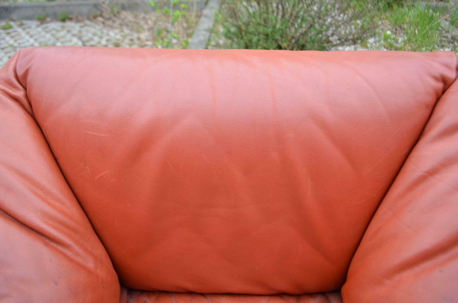 Furniture Cassina Model Tentazione Mario Bellini Small Armchair Chair Oxred Leather photo