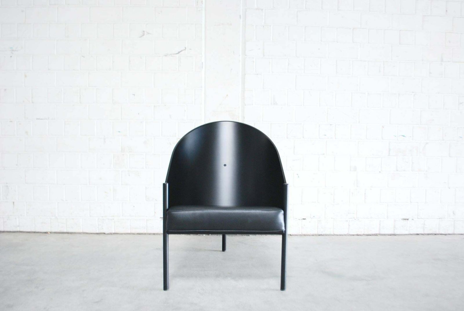 Philippe Starck Black Chair Armchair Driade Aleph Model Pratfall photo vinterior