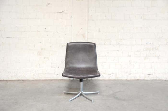 Walter Knoll Logos Neckleather Chair Bernd Münzebrock photo Furniture
