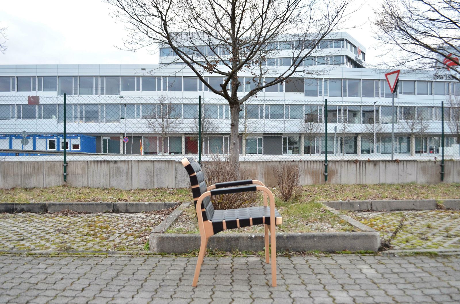 Alvar Aalto For Artek Model 45 Armchair Chair Black Leather 1 Of 6 photo vinterior