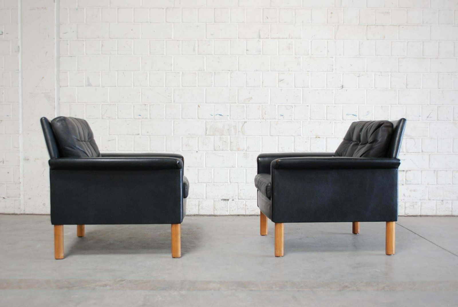 Kill International Pair Of Leather Armchair Design By Rudolf Glatzel, 1960s photo Furniture