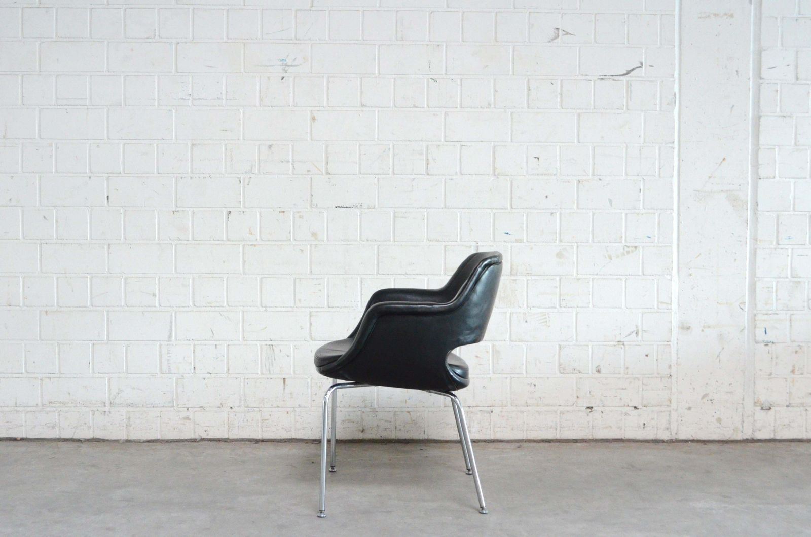 Olli Mannermaa 3 Leather Kilta Chair By Eugen Schmidt & Cassina Martela photo buy