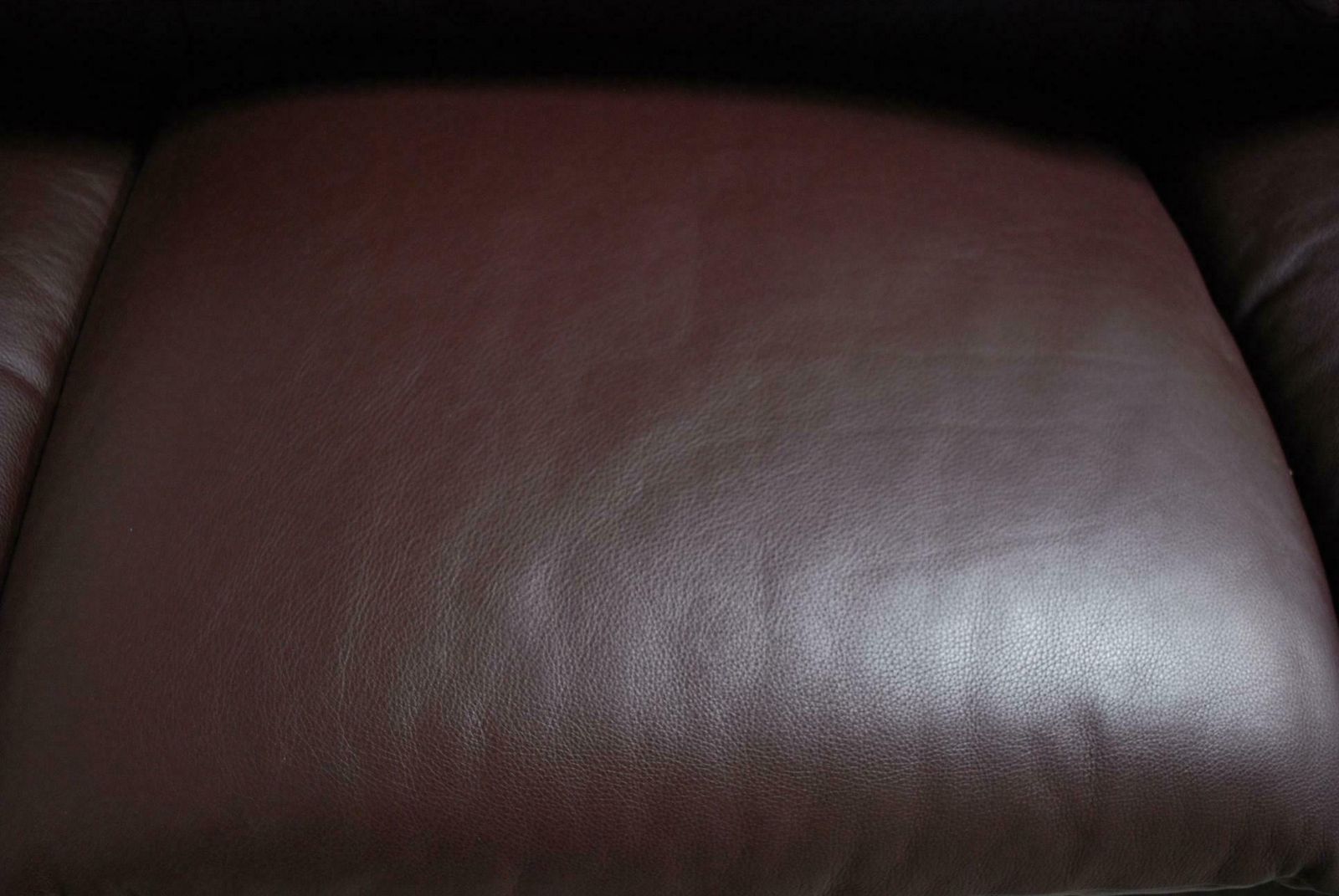 Cassina Maralunga Ensemble Leather Sofa And 2 Chairs And 1 Ottoman photo 24316.0