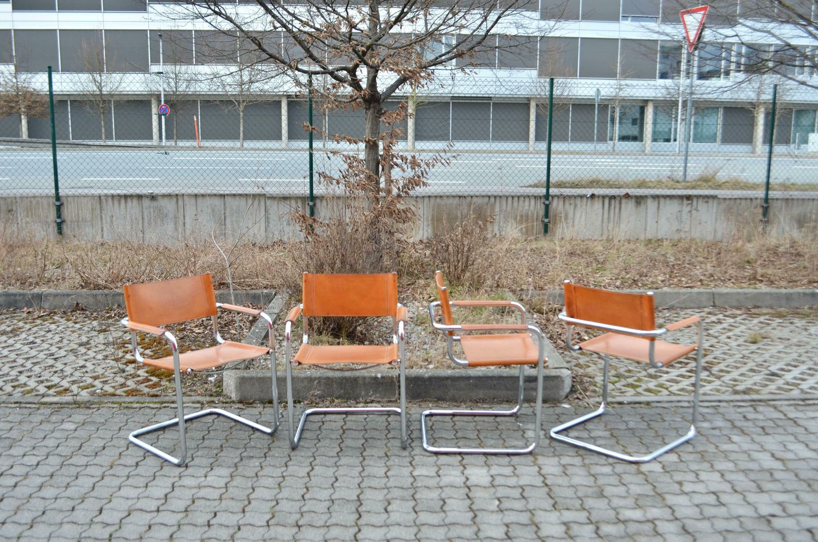 Vintage Italy Cognac Vegetal Leather Dining Chairs Armchairs Cantilever Set Of 4 photo Furniture