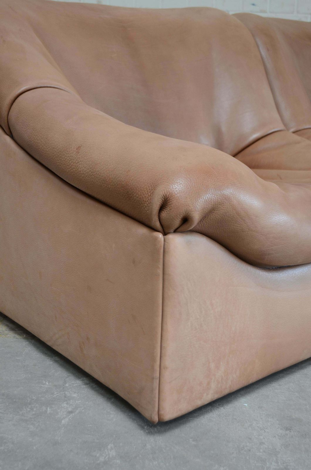 photo vinterior De Sede Ds 46 Loveseat Neck Leather Sofa Modul Brown