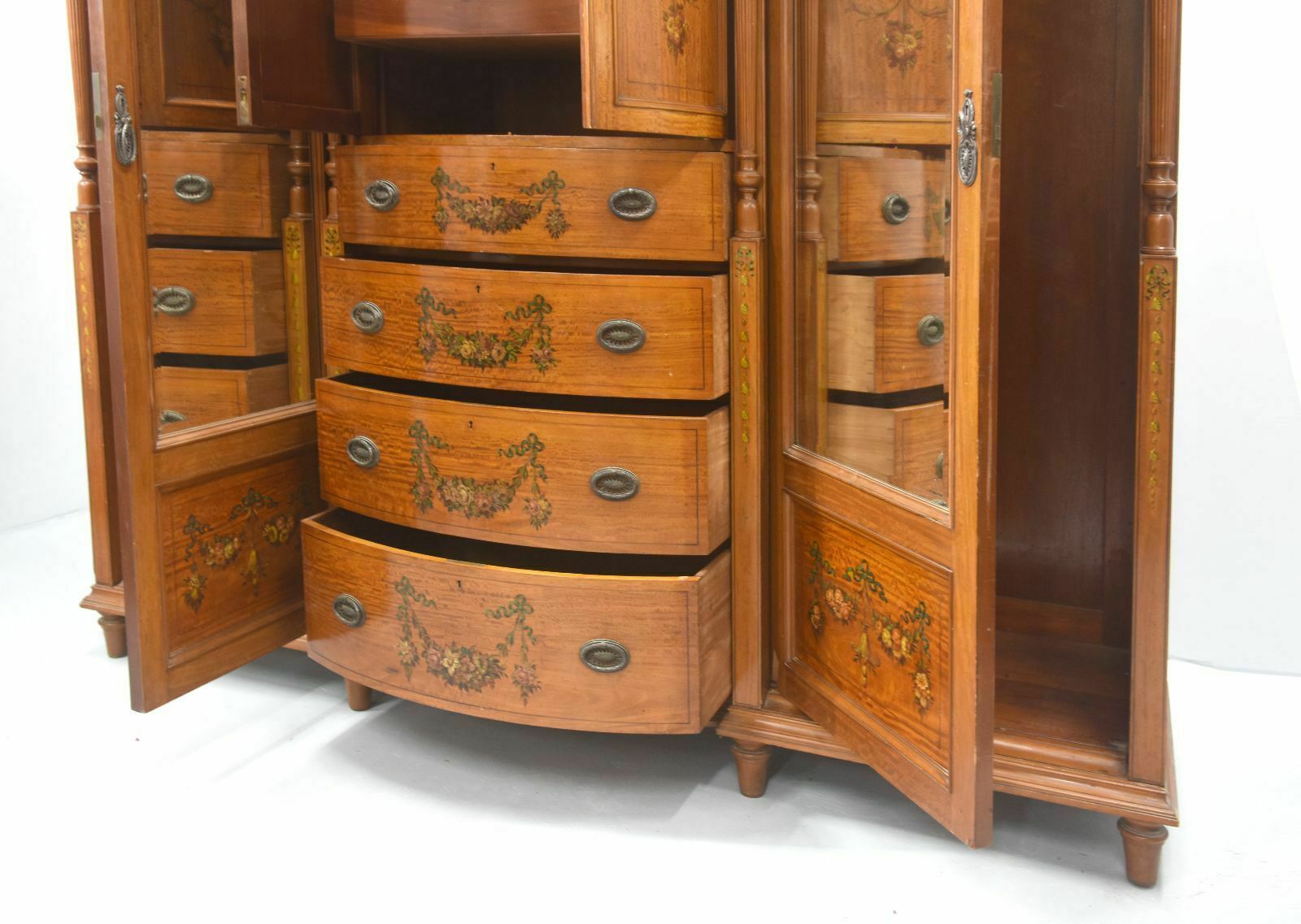 English Mirror Cabinet In Satin Mahogany Painted From The 19th Century photo for sale