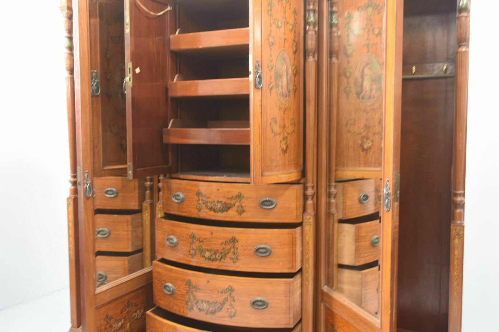 English Mirror Cabinet In Satin Mahogany Painted From The 19th Century photo Furniture
