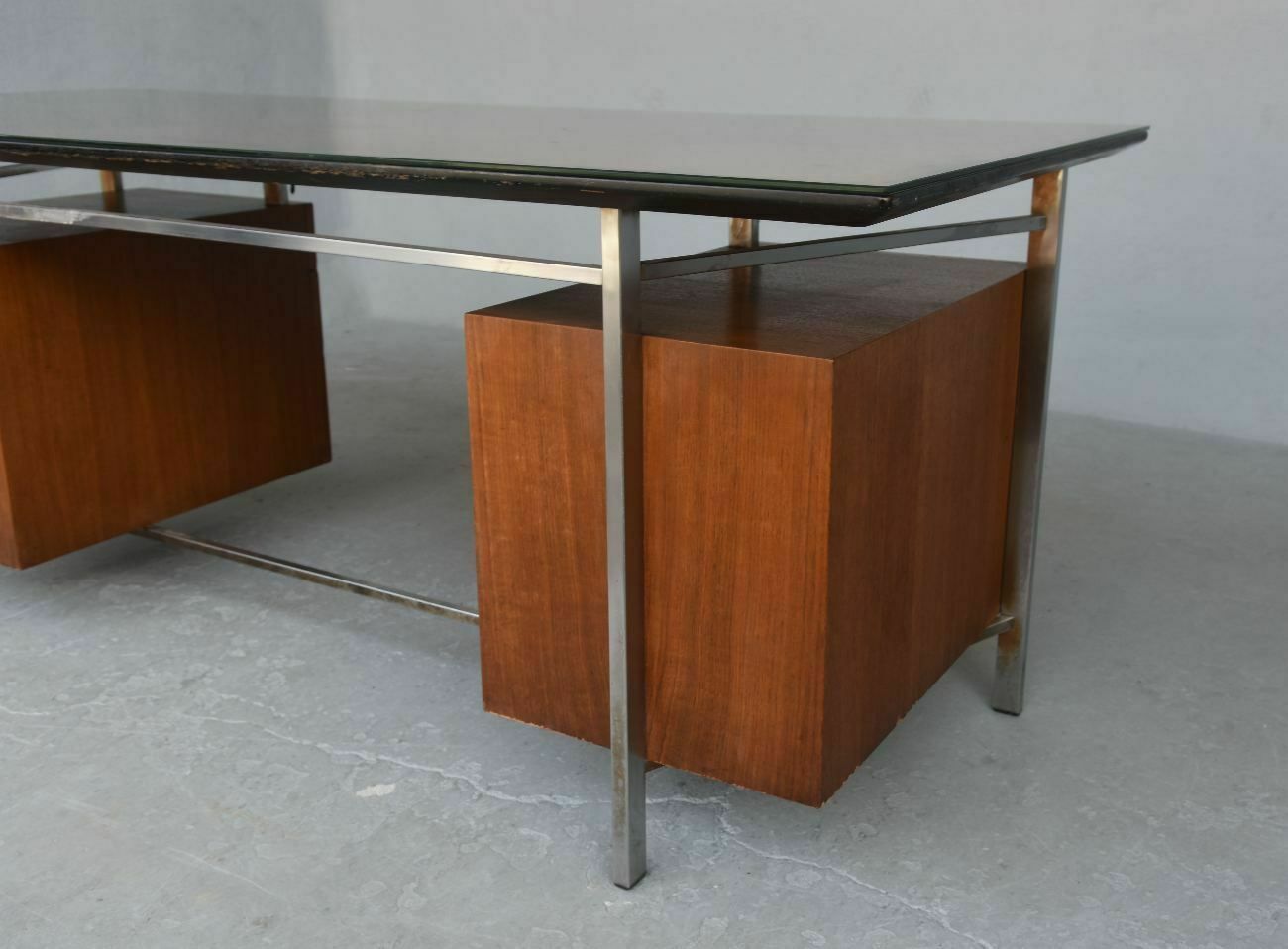photo buy Rosewood And Chrome Presidential Desk 1960s