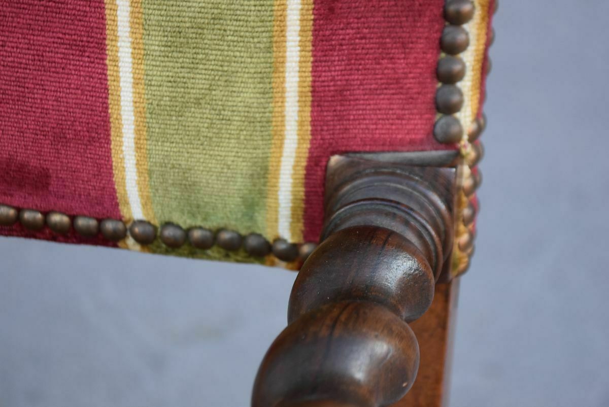 17th Century Armchair photo vinterior