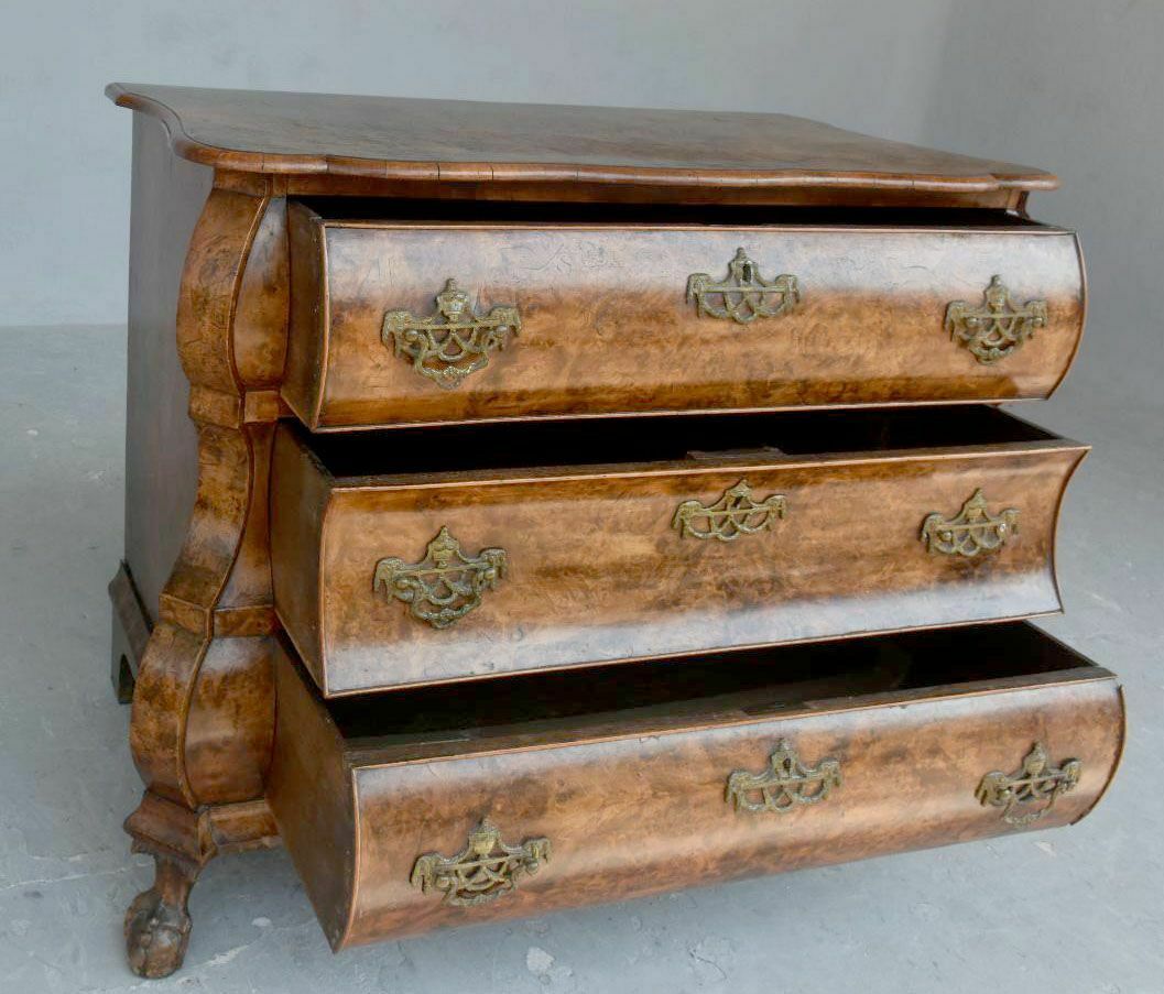 18th Century Dutch Chest Of Drawers In Walnut Burl photo buy
