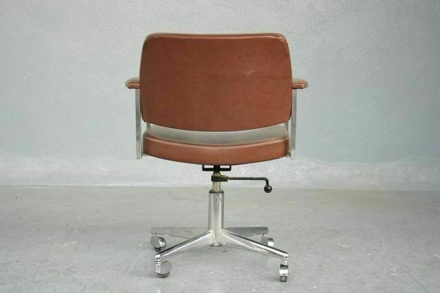 Leather Executive Chair 1960 Good Condition photo vintage