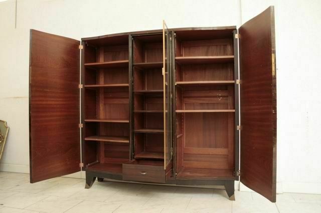 Macassar Ebony Cabinet 1940, 1940s photo vinterior