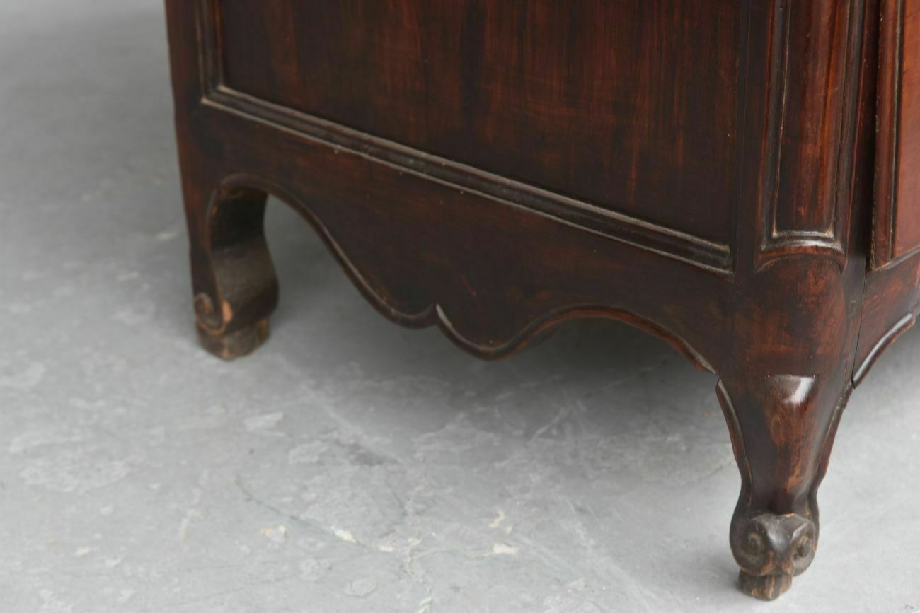 photo for sale Curved Walnut Crossbow Chest Of Drawers, 18th Century