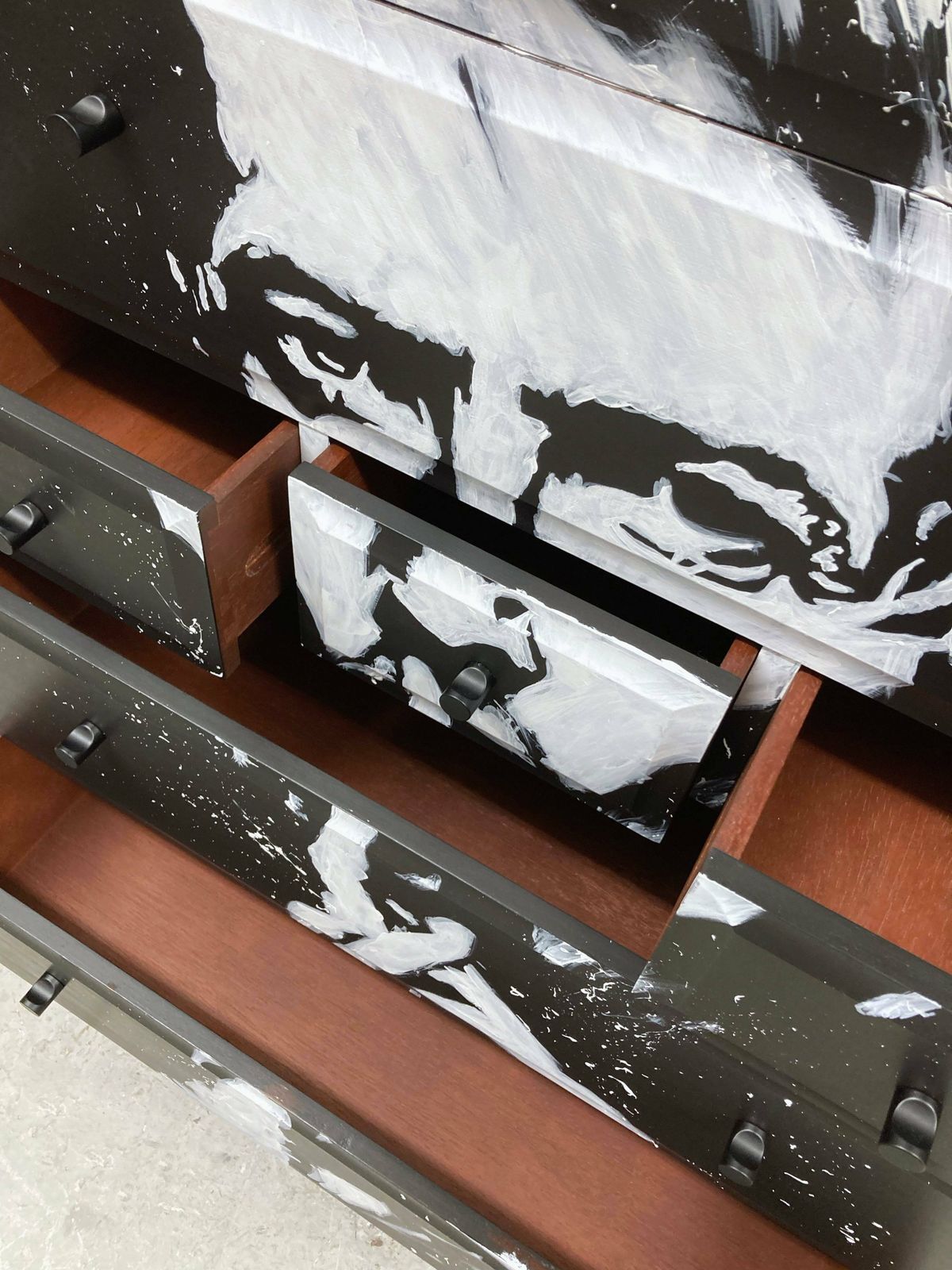 Stag Minstrel Tallboy & Bedsides. Black Stag Furniture Set. Hand Painted David Bowie. Bedroom Furniture. Chest Of Drawers, Bedside Tables. photo vintage