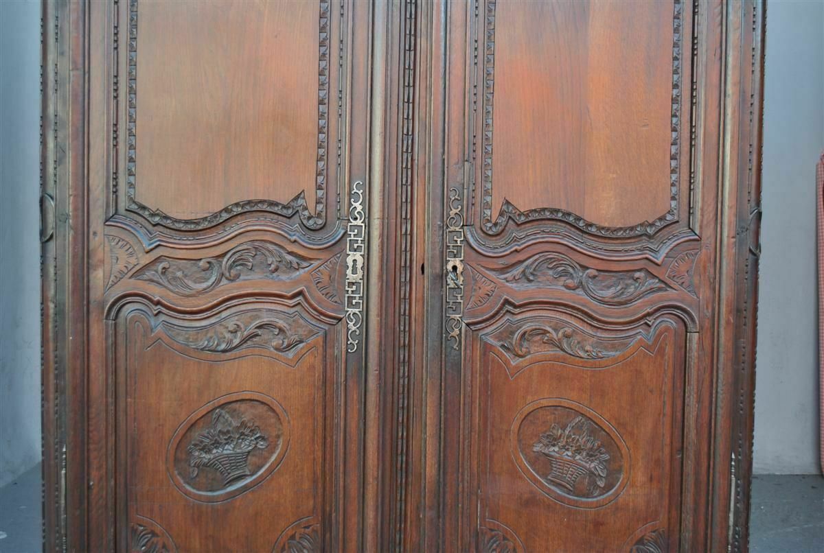 18th Century Oak Cabinet, 18th Century And Earlier photo Furniture
