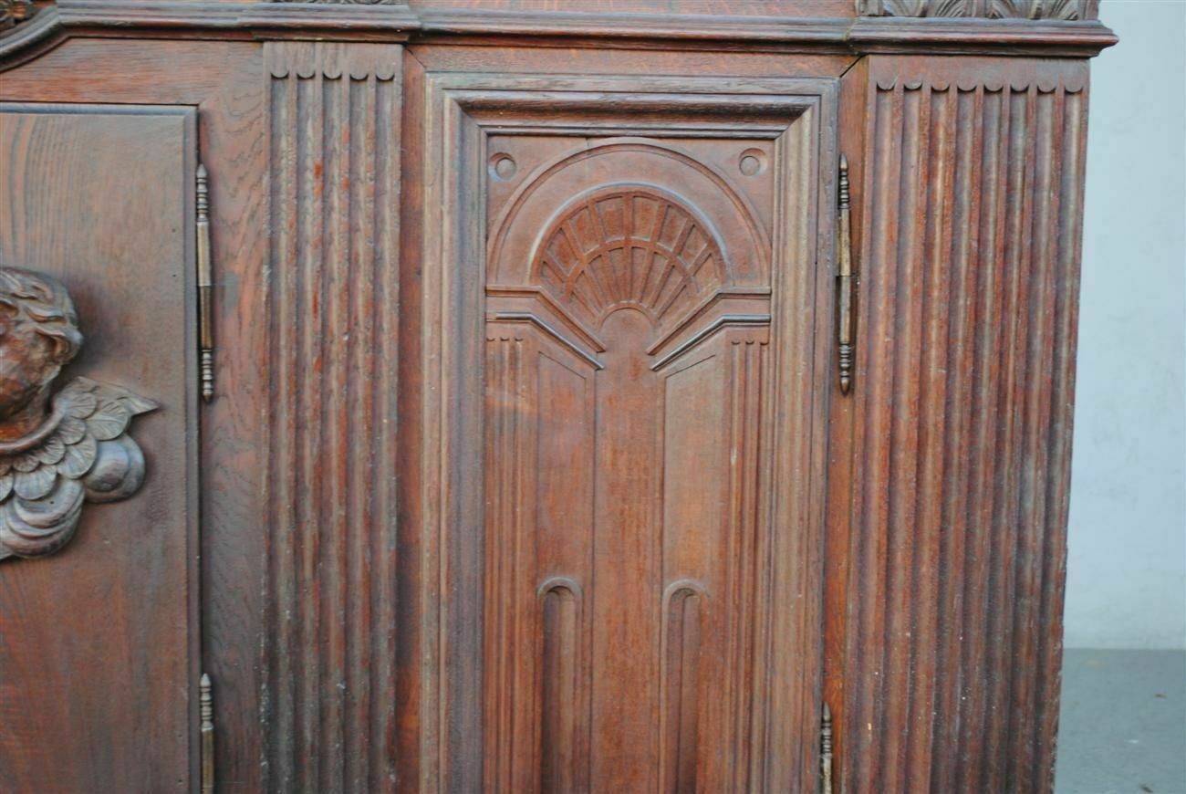 photo furniture Oak Sacristy Furniture Made Up Of Old Elements