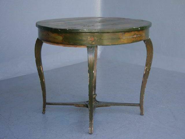 Early 19th Century Pedestal Table Decorated In Martin Varnish photo furniture