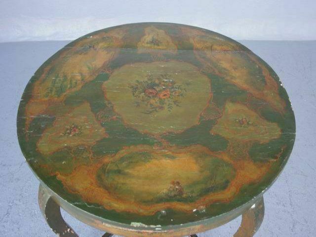 Early 19th Century Pedestal Table Decorated In Martin Varnish photo Furniture