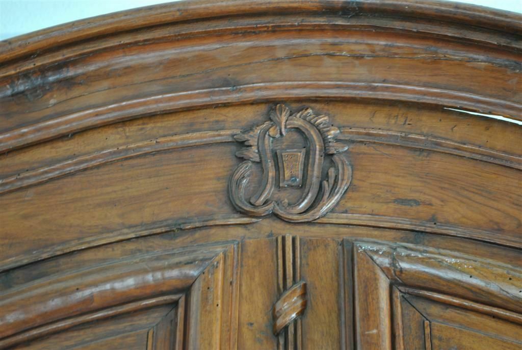 Provençal Louis XV Wardrobe From The 18th Century In Walnut photo buy
