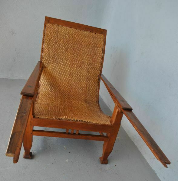 photo vintage So Called Planter Armchairs At The End Of The 19th Century (False Pair)