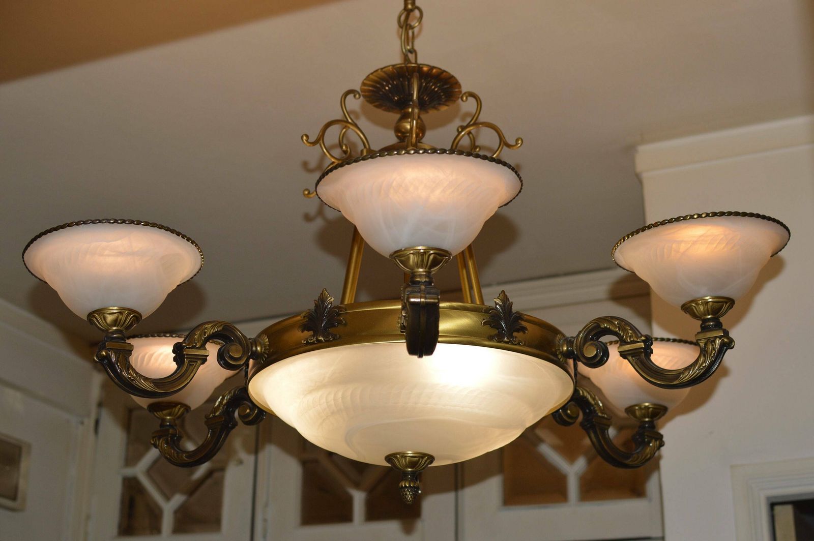 Art Nouveau Vintage Chandelier, Art Deco Chandelier 7 Ligth. Diameter 94 Cm photo buy