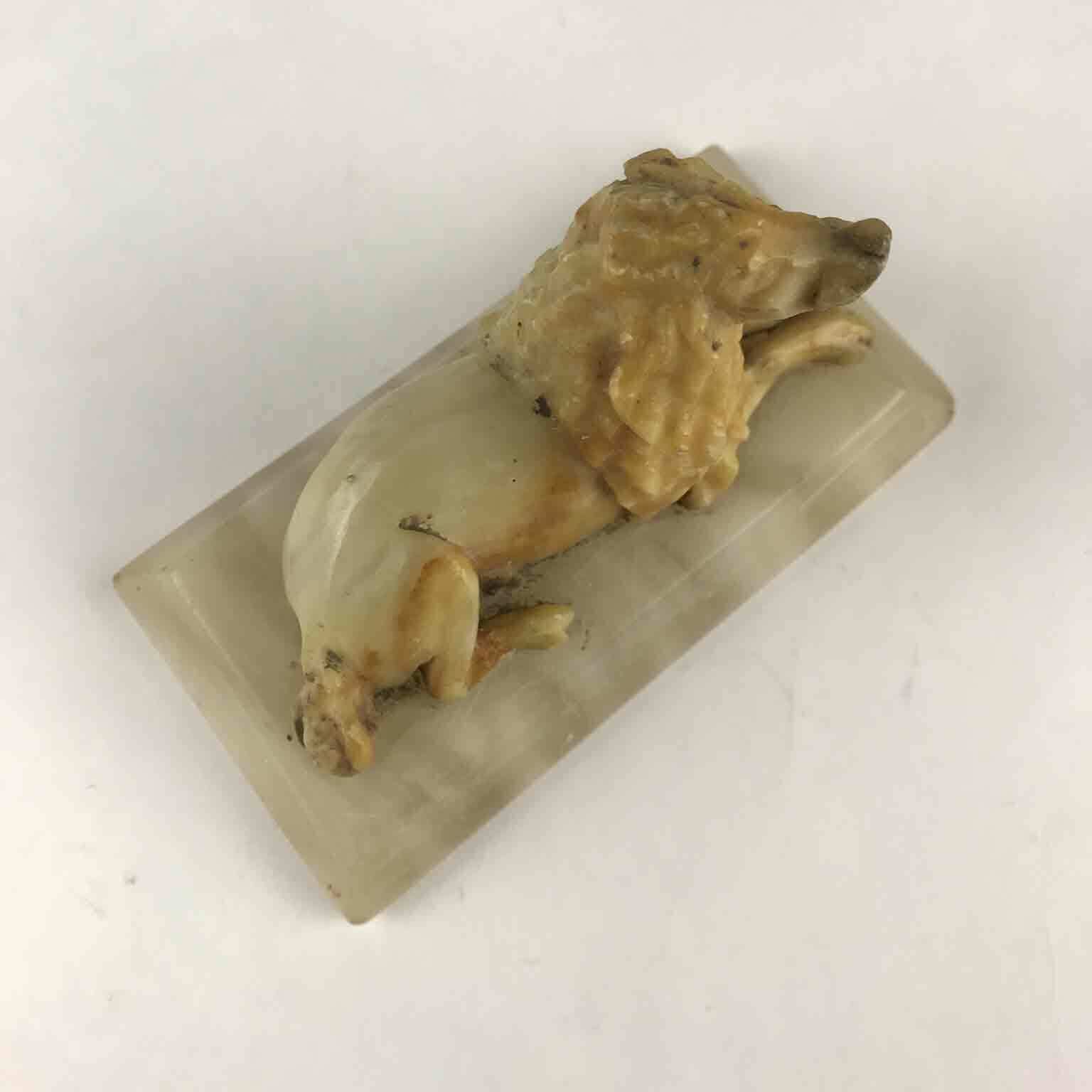Breton Epagneul Sculpture In Carved Alabaster photo Art