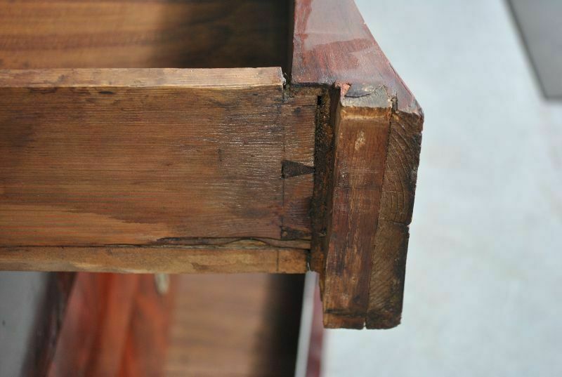1972.0 19th Century Flamed Mahogany Inlaid Chest Of Drawers photo