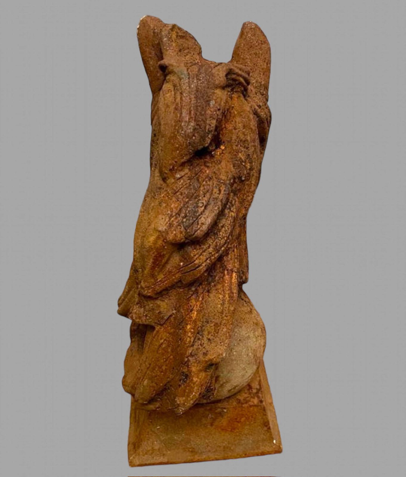 Near Pair Of Horse Head Busts, In Cast Iron photo 395.0