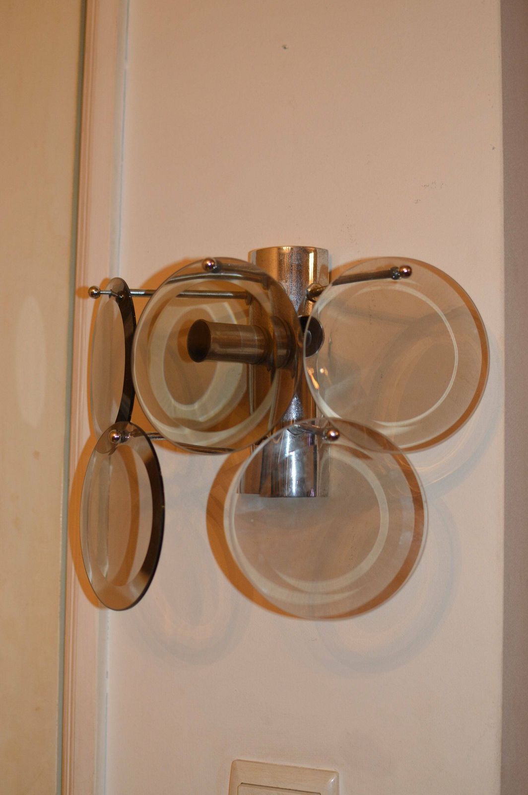 photo for sale Set Of 3 Vistosi Murano Glass Wall Sconce With Clear Glass Discs. Kalmar Era Lamp