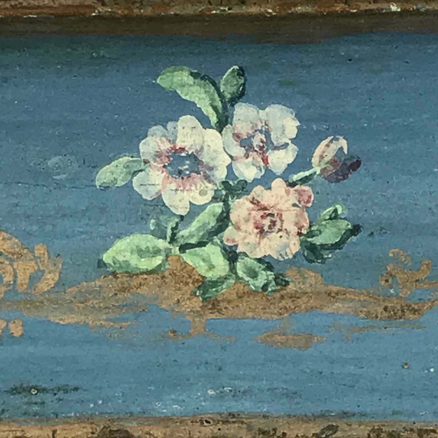 photo buy Lacquered Box With Fake Paper And Little Flowers, Late 1700s