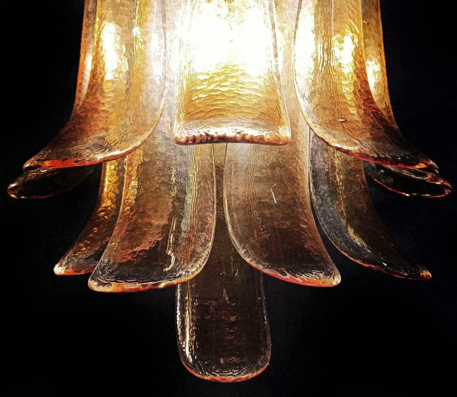 photo vinterior Elegant 1970’s Pair Of Vintage Italian Murano Wall Lights  Amber Glass Petals