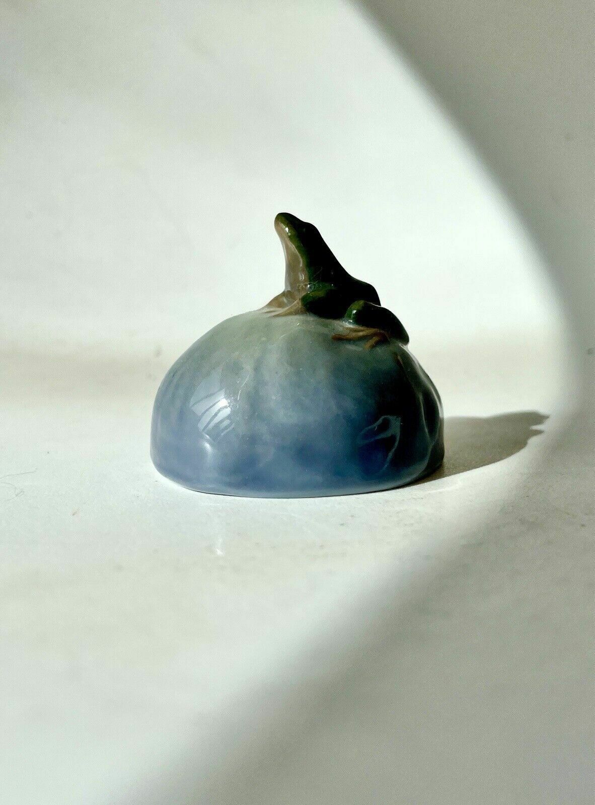 Royal Copenhagen Porcelain White Mouse On A Chestnut & Frog On A Stone Figurines photo vintage