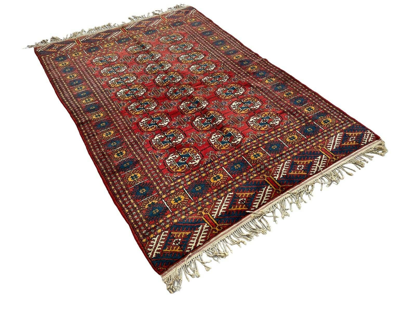 Vintage Afghan Buchara Rug ,Feiner Handgeknüpfter Orientteppich Turkmen Buchara Teppich photo furniture
