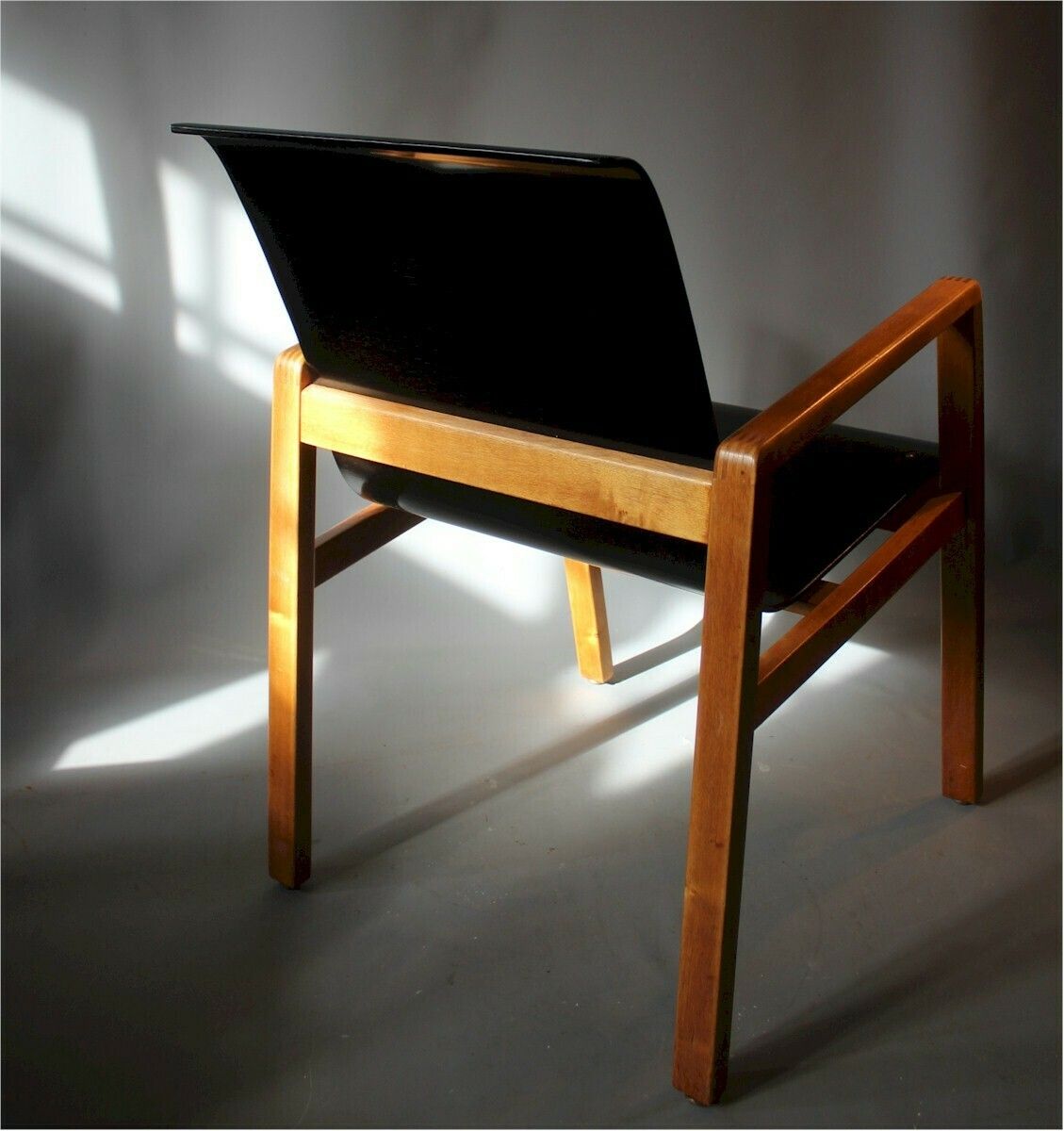 photo for sale Alvar Aalto Hallway Chair Model No.403 By Finmar