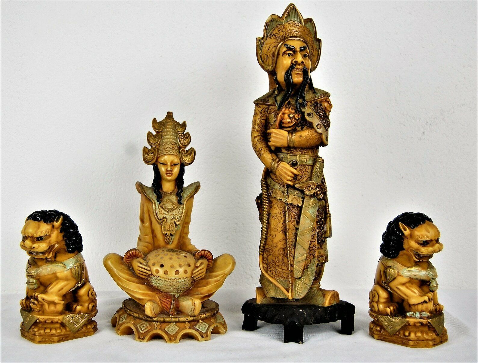 Oriental Figurines Of A Royal Family With The Two Guardian Lions, Initials Signed Ag Based photo buy