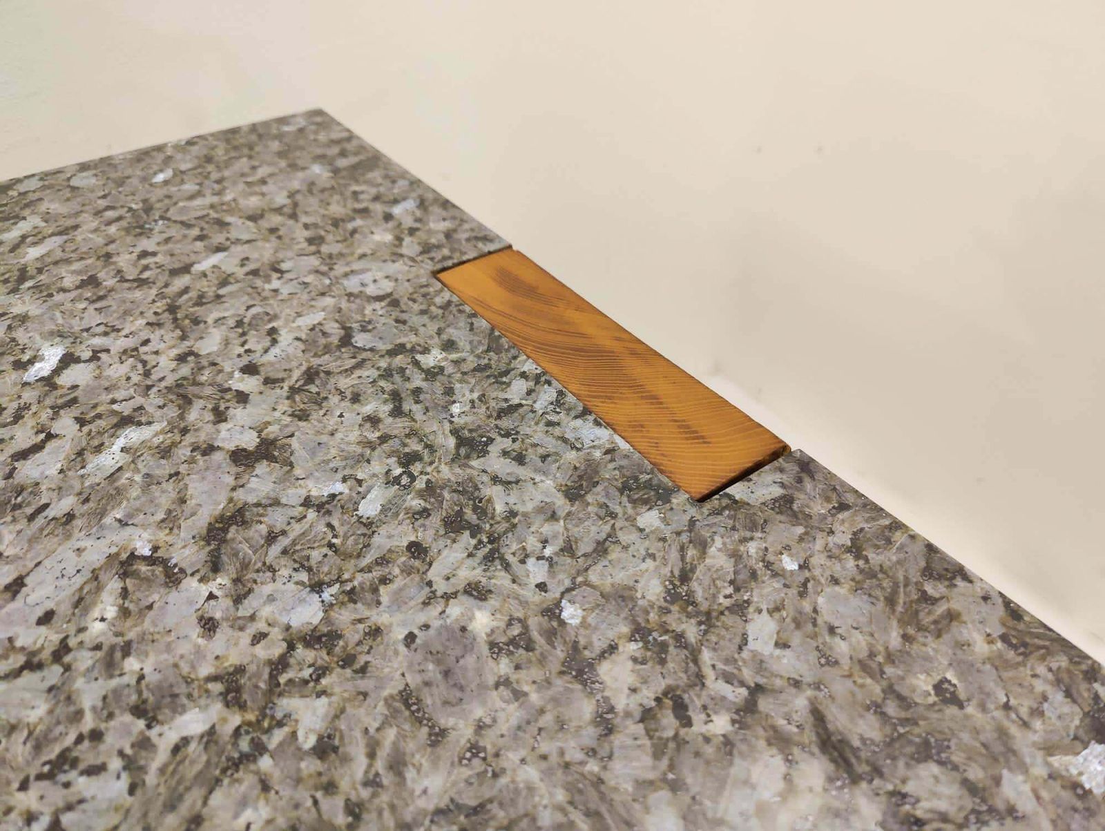 6664.0 Console Model ''Valmarana'' By Carlo Scarpa For Simon, Ash And Granite, Italy 1972 photo