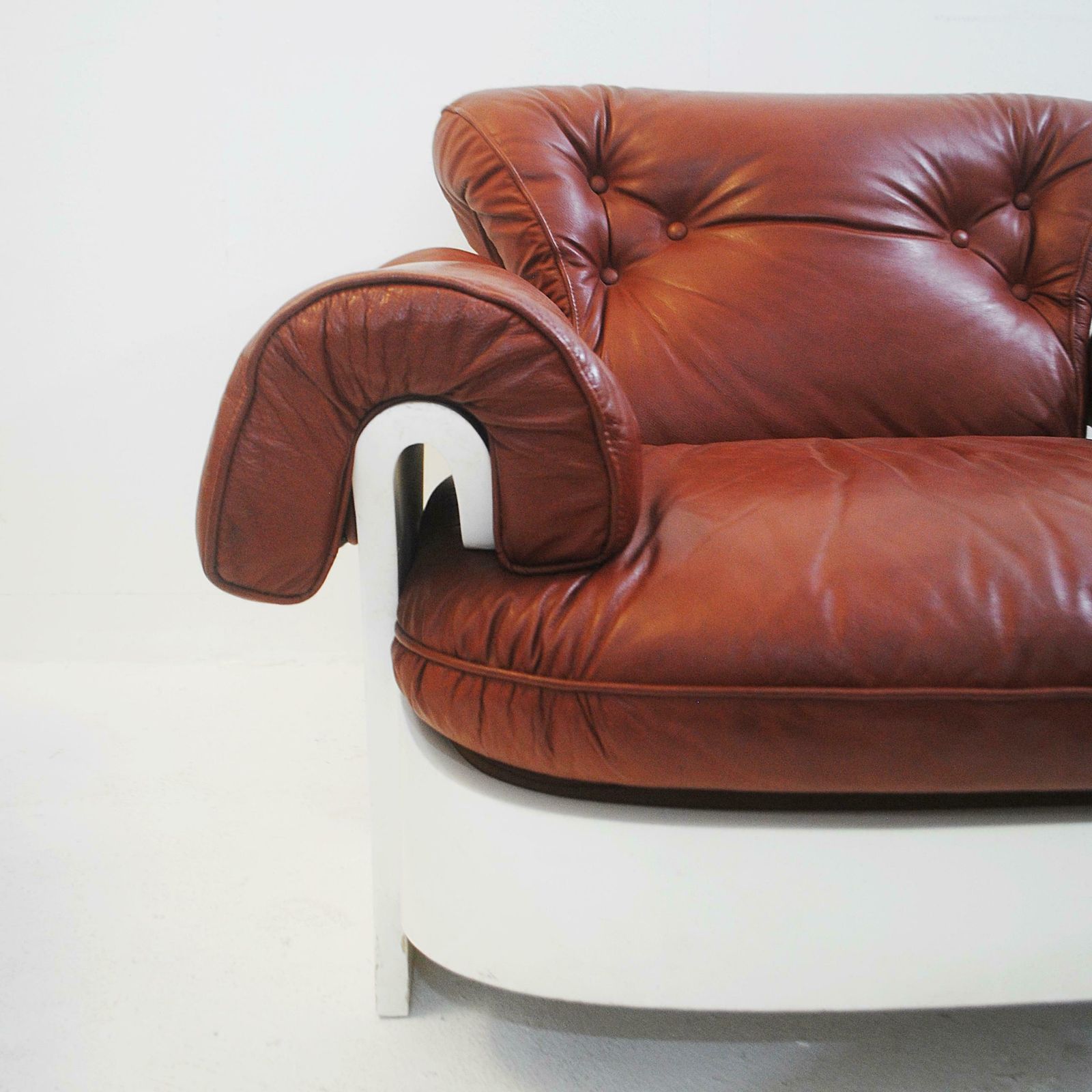 Set Of 3 Armchairs In Leather And Lacquered Wood, Italy, Circa 1980s photo 4034.0