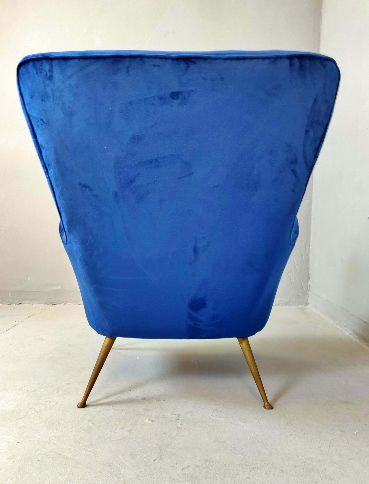 Pair Of Italian Armchairs, New Upholstery, 1950s photo vinterior