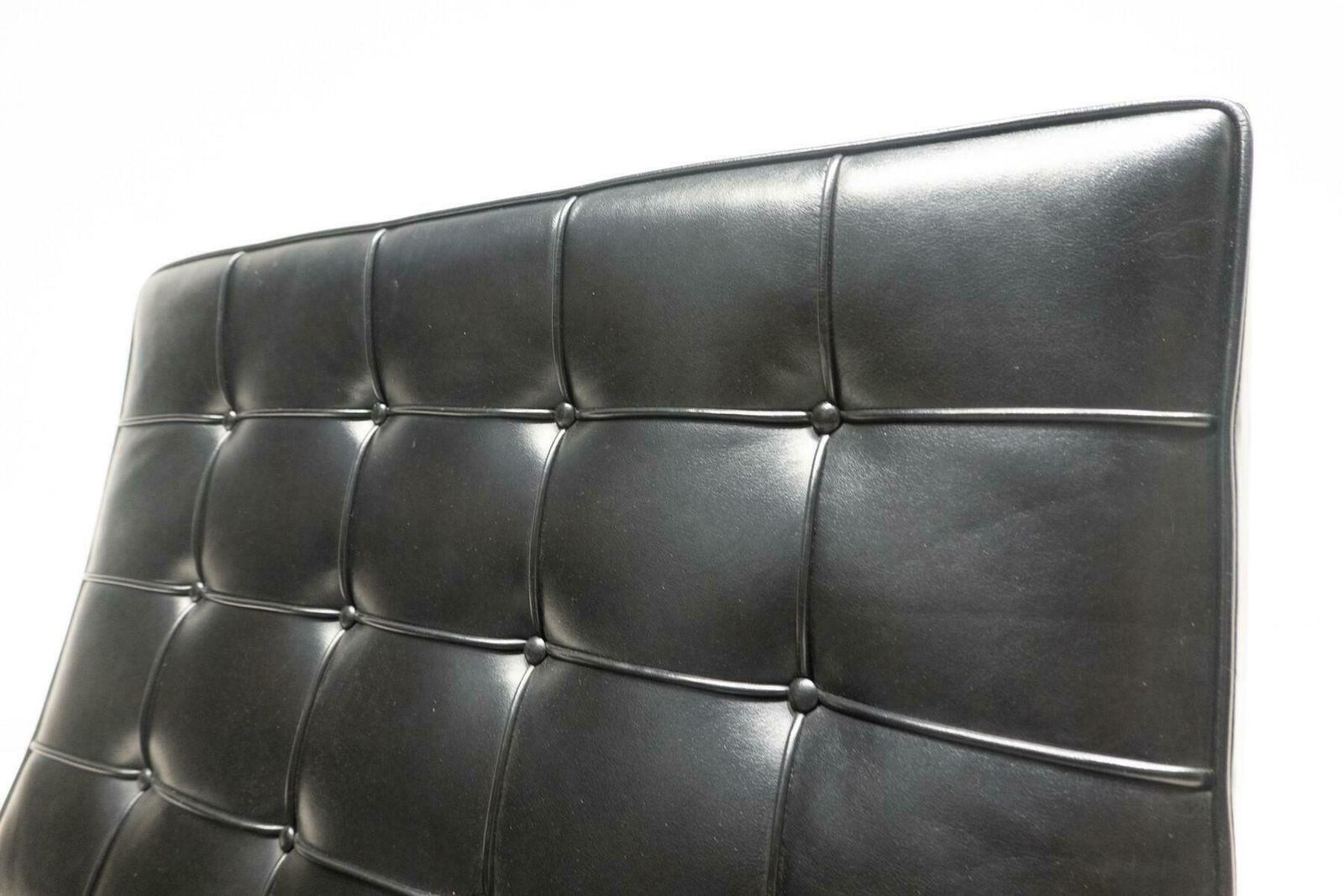 Pair Of Black Leather Barcelona Chairs By Mies Van Der Rohe For Knoll, 1960s photo for sale