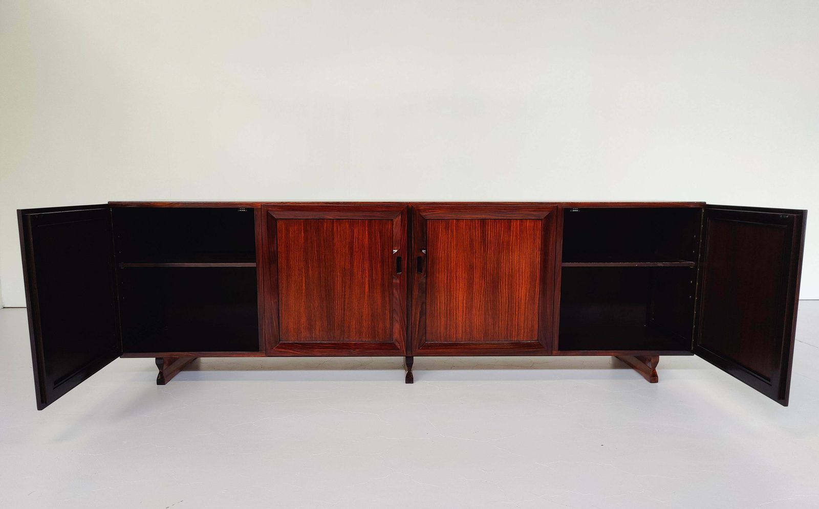 Furniture Mid Century Modern Sideboard Mb15 By Fanco Albini For Poggi, Italy, 1950s photo