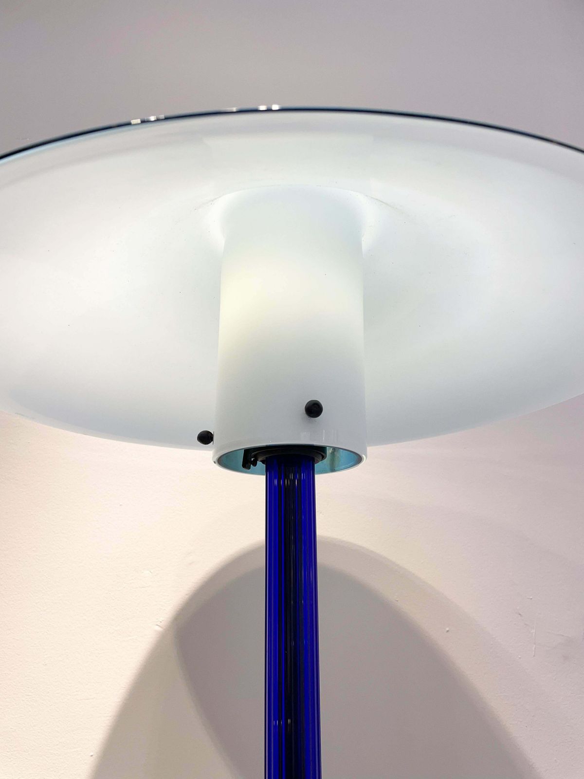 Blue Chiara Floor Lamp By Cini Boeri For Venini, Italy, 1980s photo for sale