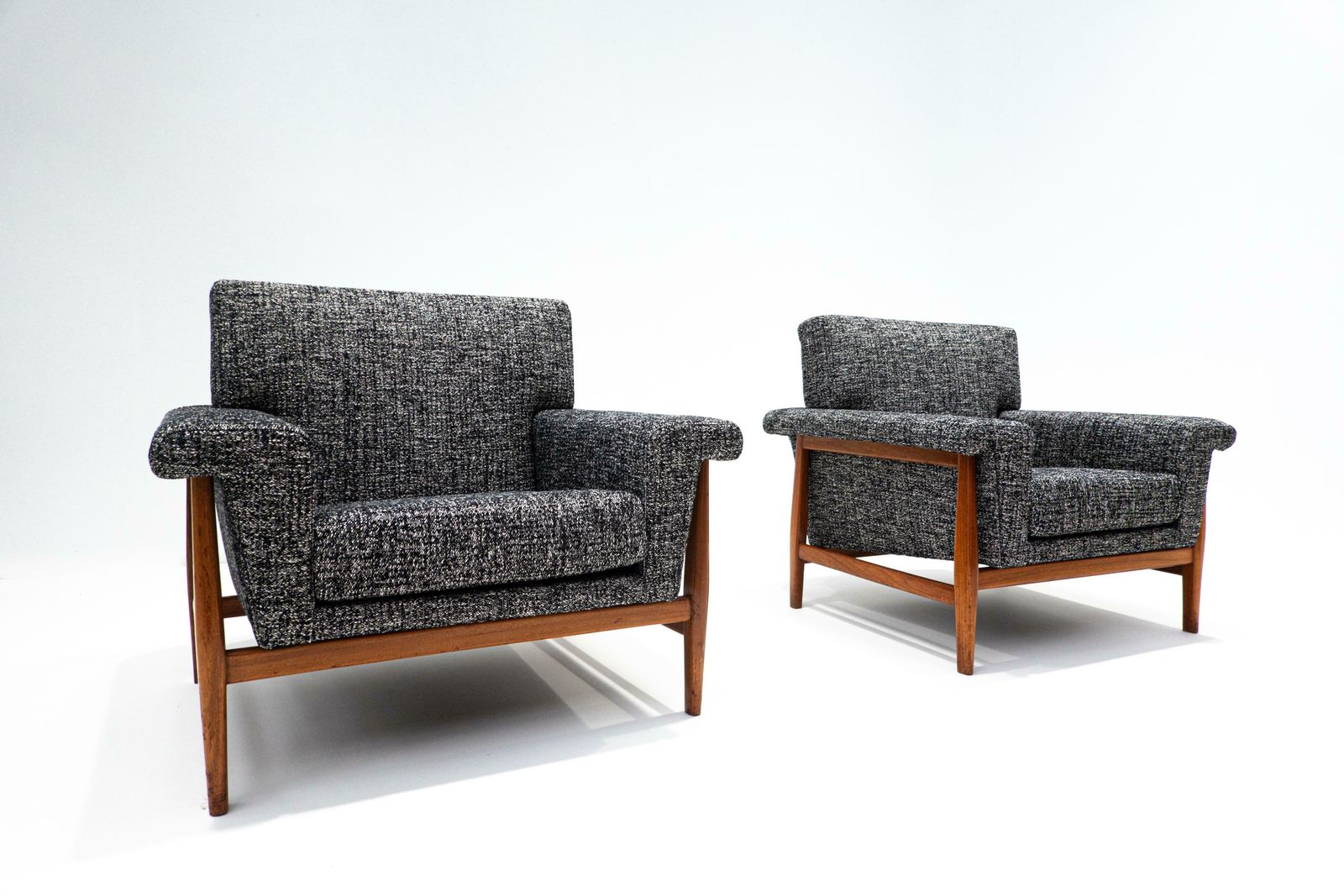 Mid Century Modern Pair Of Armchairs, Grey, Teak, Italy, 1960s, New Upholstery photo 7217.0
