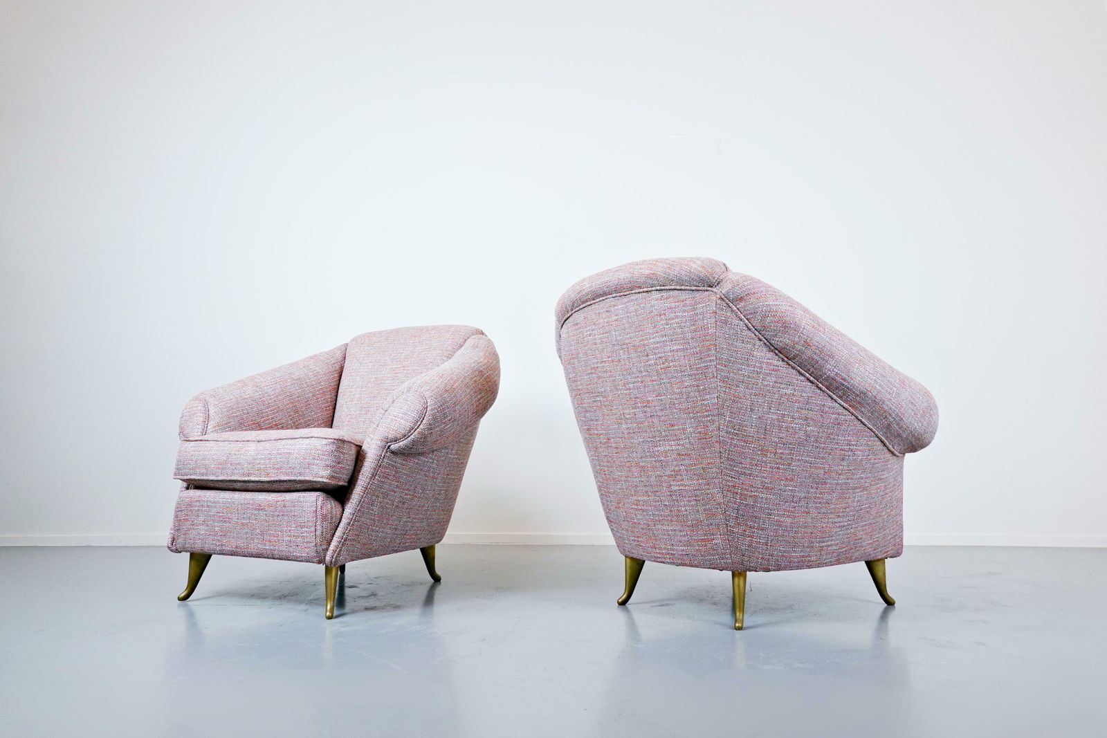 Pair Of Mid Century Modern Light Pink Italian Armchairs, 1950s, New Upholstery