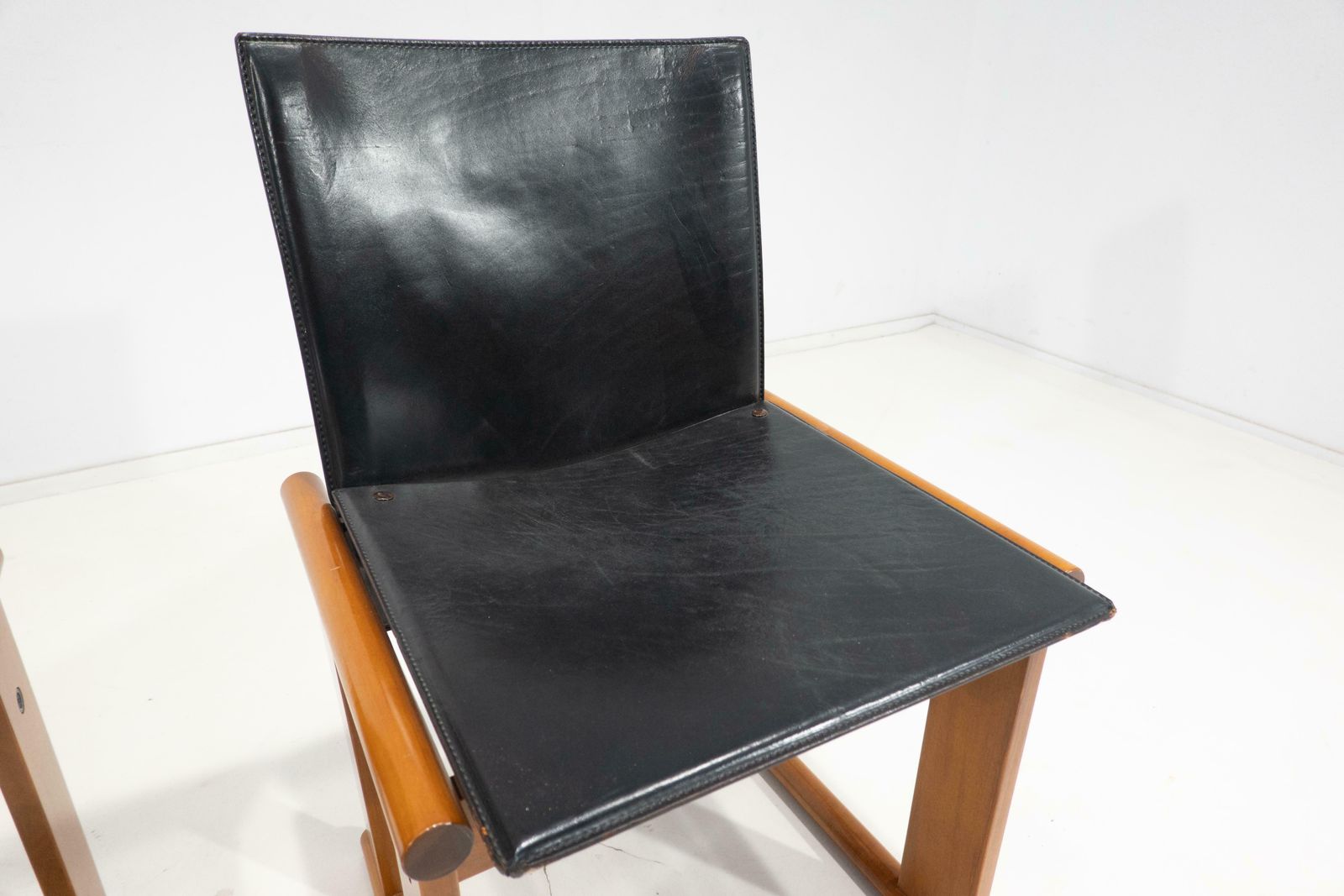 photo furniture Mid Century Modern Set Of 4 Chairs By Afra And Tobia Scarpa, Italy, 1960s